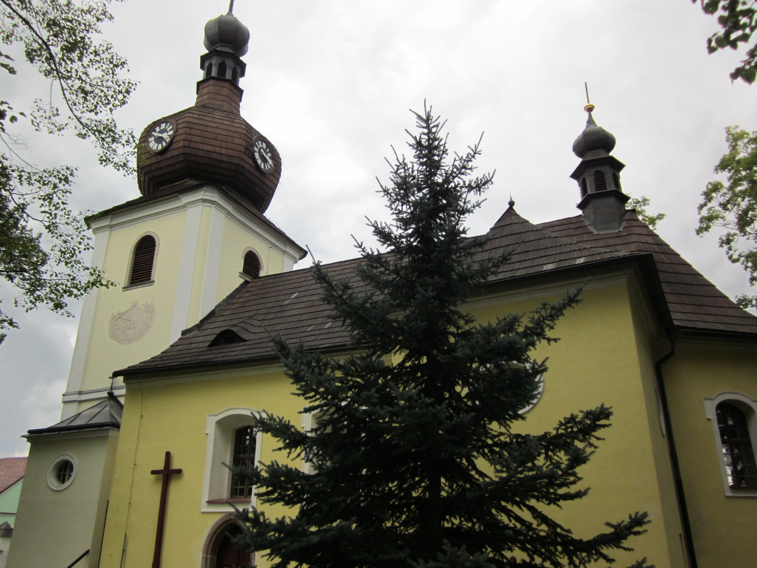 kostel Častrov